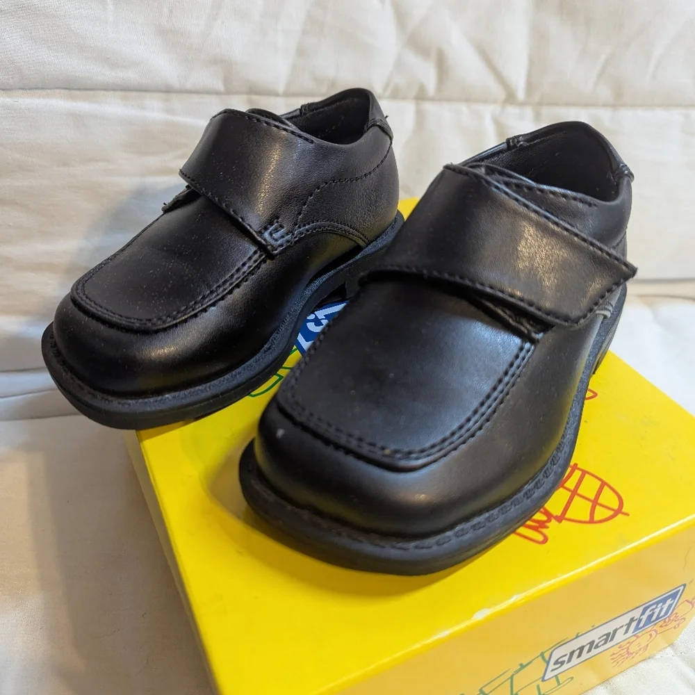 Smartfit Boys Black Dress Shoes Size 5W